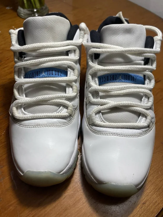 Jordan 11 Legend Blue Lows