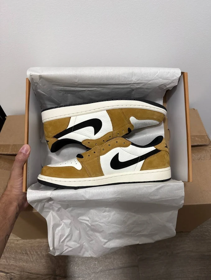 Air Jordan 1 Retro Low Og ‘rookie Of The Year’ Men's Us 11 Brand Ds