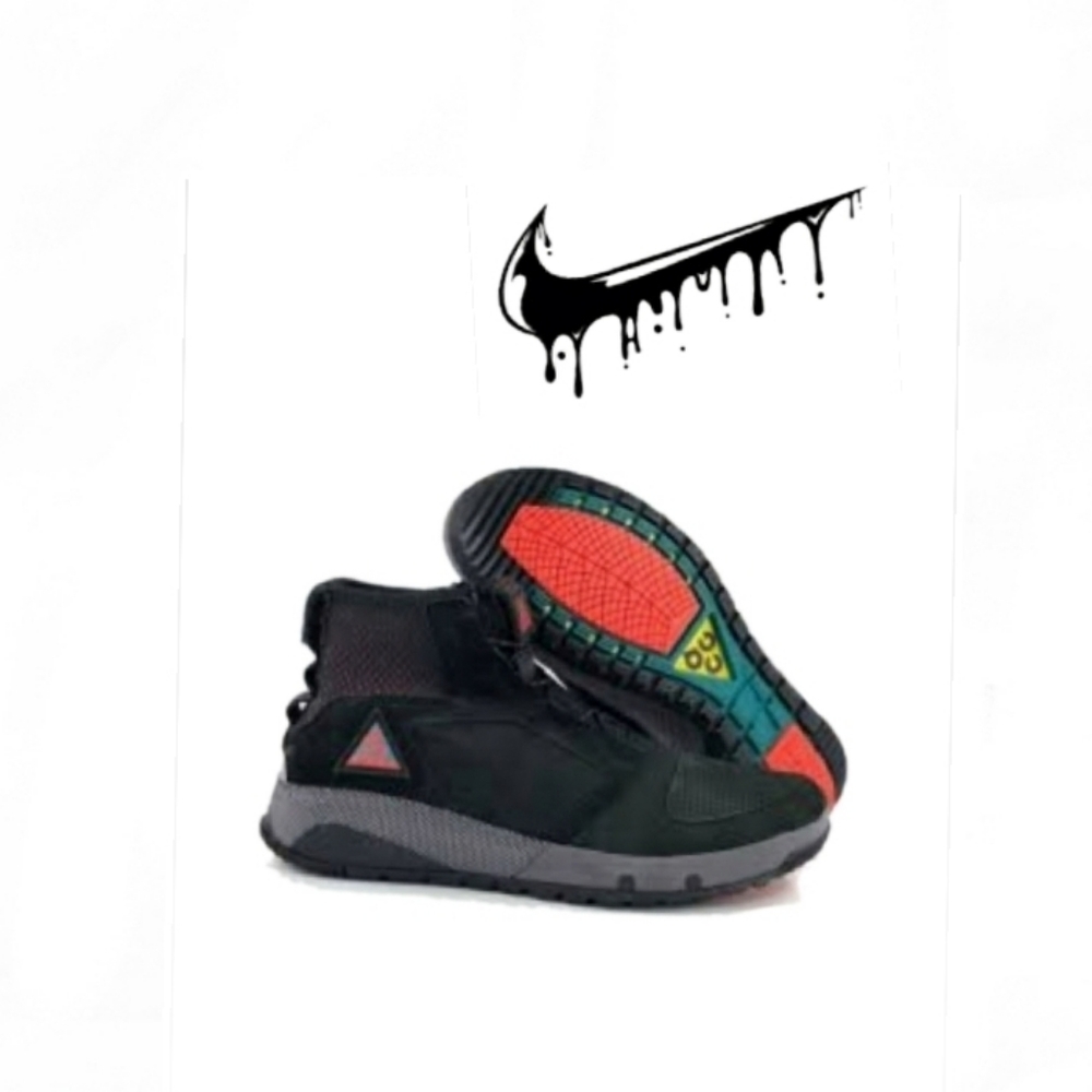 New Nike ACG Ruckel Ridge Hiking Boots