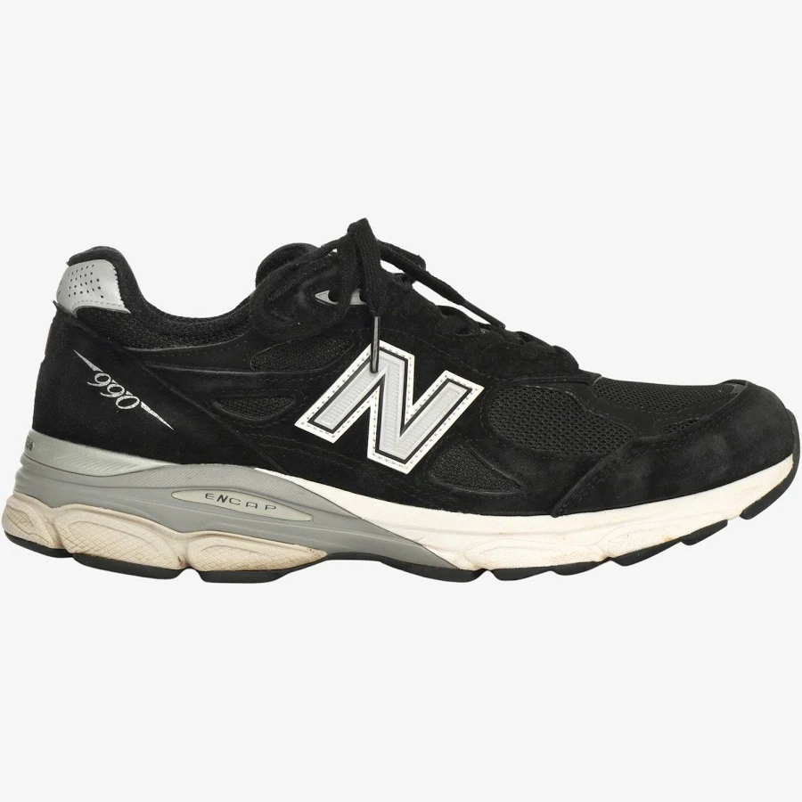 New Balance 990v3 Sneakers (USA) UK 8 / Black