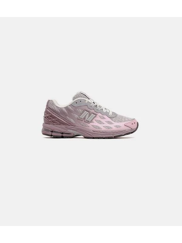New Balance 1906 Pink Low Top Sneakers