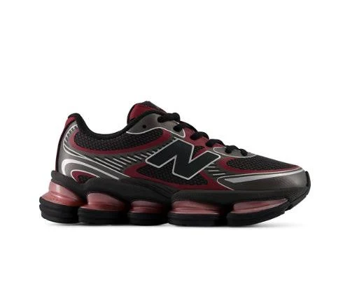 New Balance Boys 2000