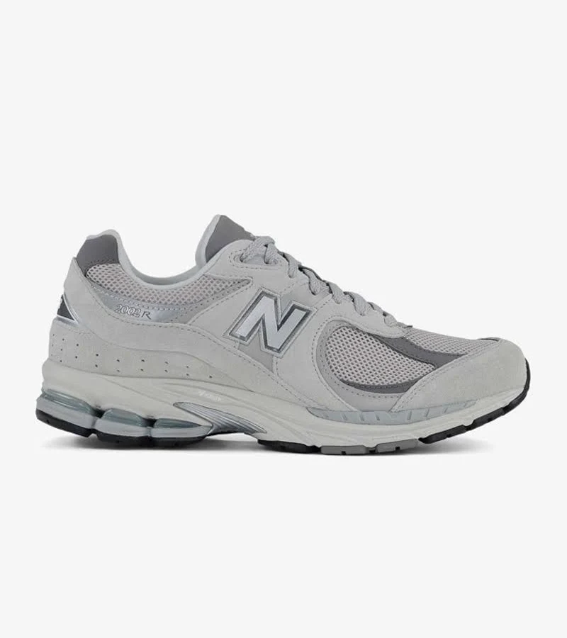 2002r Low-top Sneakers In Rain Cloud