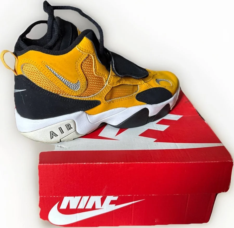 Nike Air Max Speed Turf Shoes - University Gold - 6.5 Youth