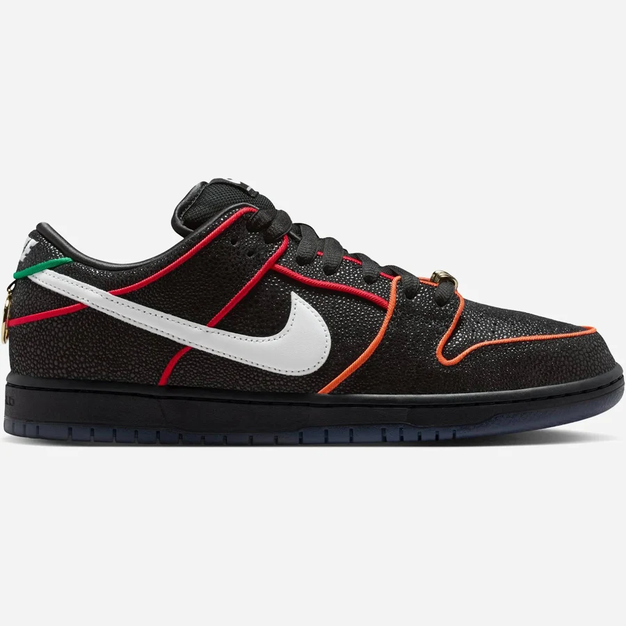 Nike SB Dunk Low Pro QS Bronx Girls Skate