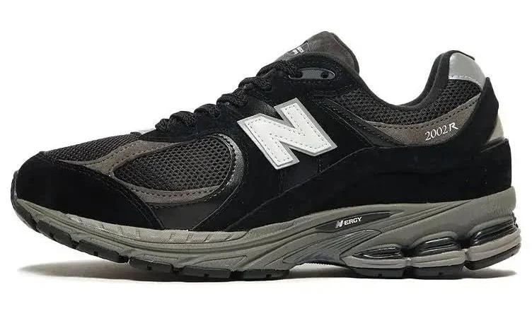 New Balance 2002R 'Black' M2002RR1