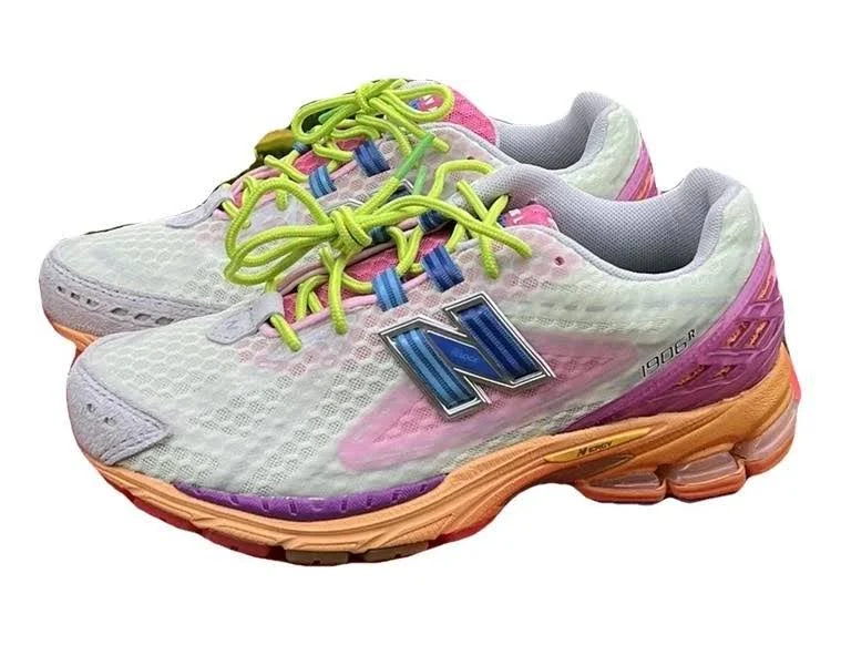 New Balance 1906R Trainers Pink Cloth Size 37 EU