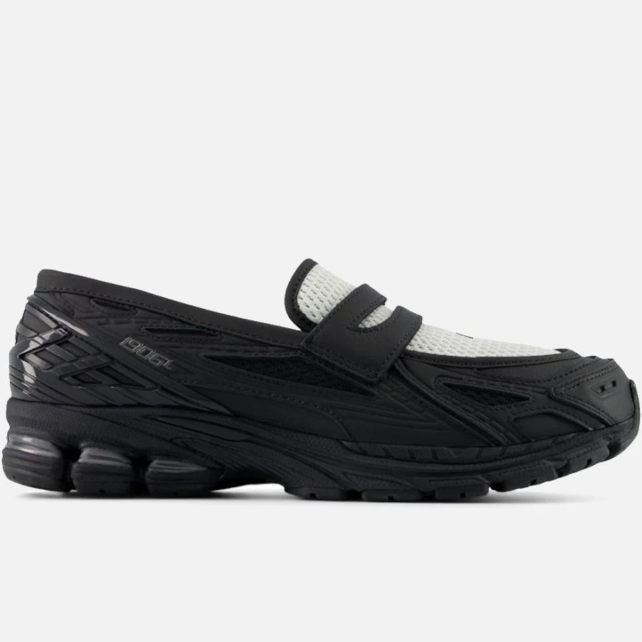 1906L - BLACK / ANGORA 10.5