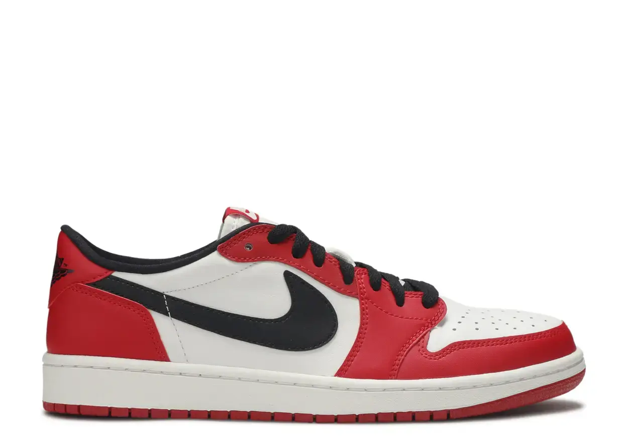 Jordan Jordan 1 Retro Low OG Chicago (2025) Size 8, DS BRAND NEW DAMAGED BOX