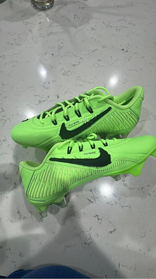 Nike Vapor Edge 360 VC Football Cleat Lime Blast/Black Men Size 9 FQ8764 300 New