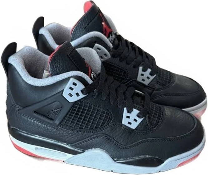 A Jordan 4 Bred (GS) (Size 5.5)