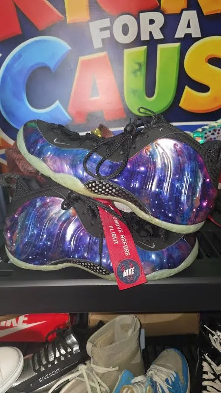 GALAXY Foamposite 2012