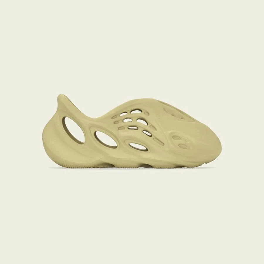 adidas Yeezy Foam RNNR Sulfur Kids