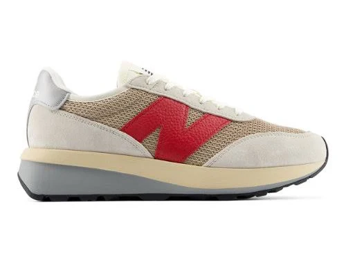 New Balance 370 Trainers