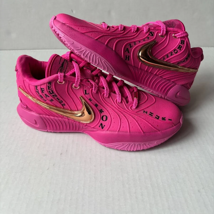 Nike LeBron 21 EYBL