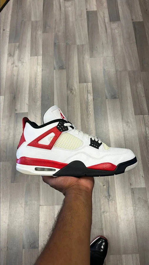 Jordan 4 Retro Red Cement size 13 m size 14.5w1