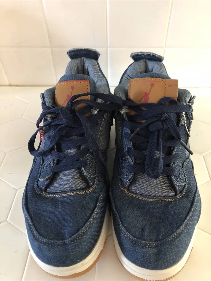 Air Jordan 4 Retro X Levis (blue Denim) Size 8