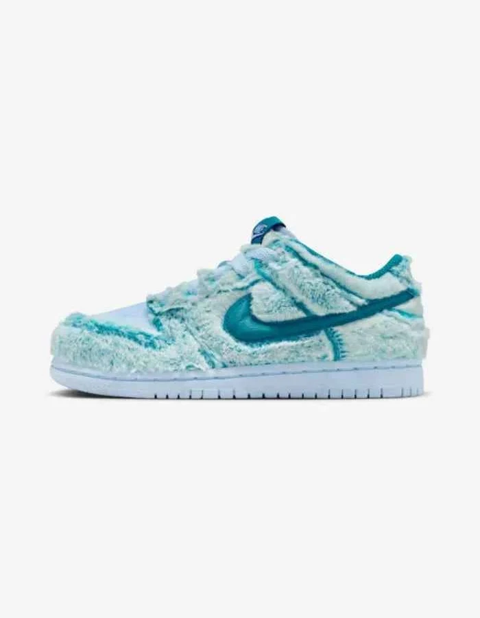 Nike Dunk Low Abominable Snowman (GS) - SNEAKERS E ABBIGLIAMENTO STEETWEAR 38