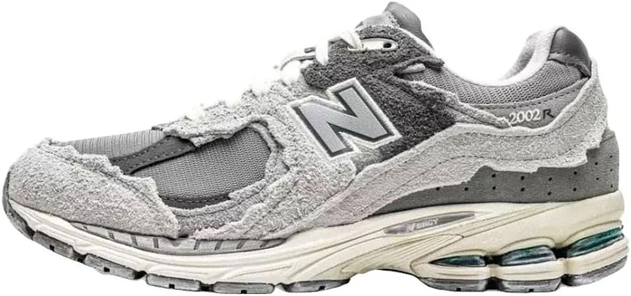 New Balance 2002r "protection Pack Rain Cloud" Men Sneakers - Rain Cloud/grey