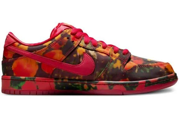 Nike Men's X The Wizard Of Oz Sb Dunk Low Pro Sneakers - Red - Low-top sneakers - 5