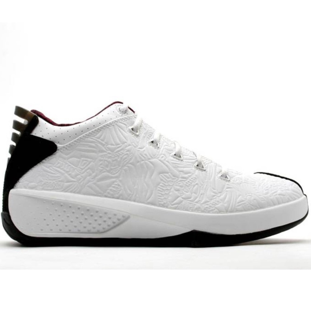 RARE Vintage/Retro Nike Air Jordan 20 OG 3/4 Low 'White Garnet' Basketball Shoes