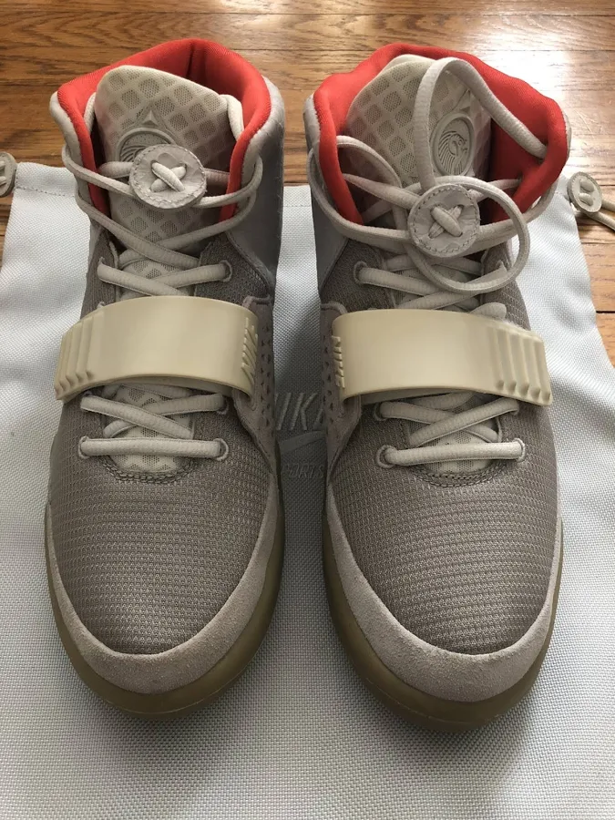 Nike Air Yeezy 2 Pure Platinum Size 10.5