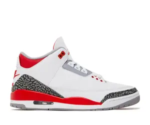 Jordan Jordan 3 Retro Fire Red (2022) Size 9, DS BRAND NEW