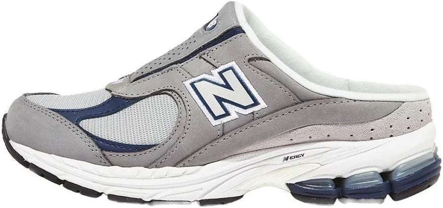 New Balance 2002r Men Mule Men Sneakers - Gray/blue