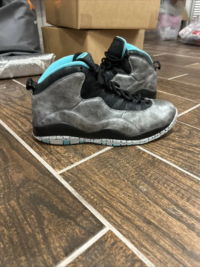 Air Jordan 10 Retro Lady 30th Liberty