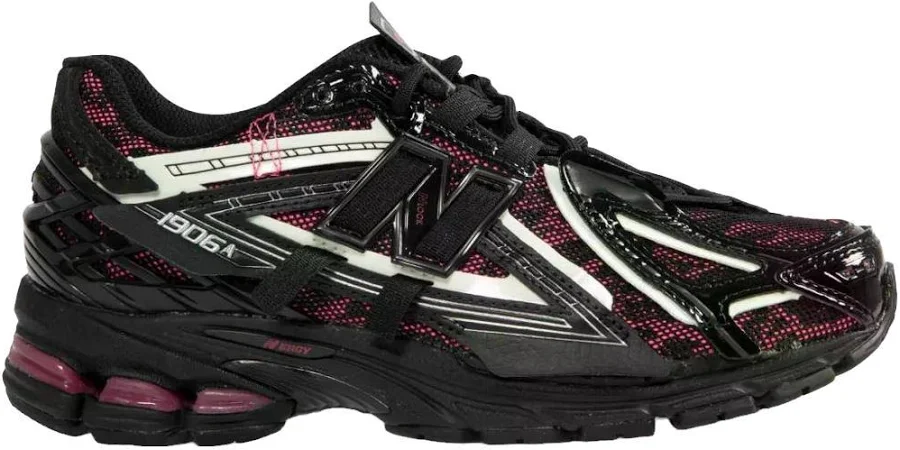 New Balance 1906a Lace-up Women Sneakers - Black