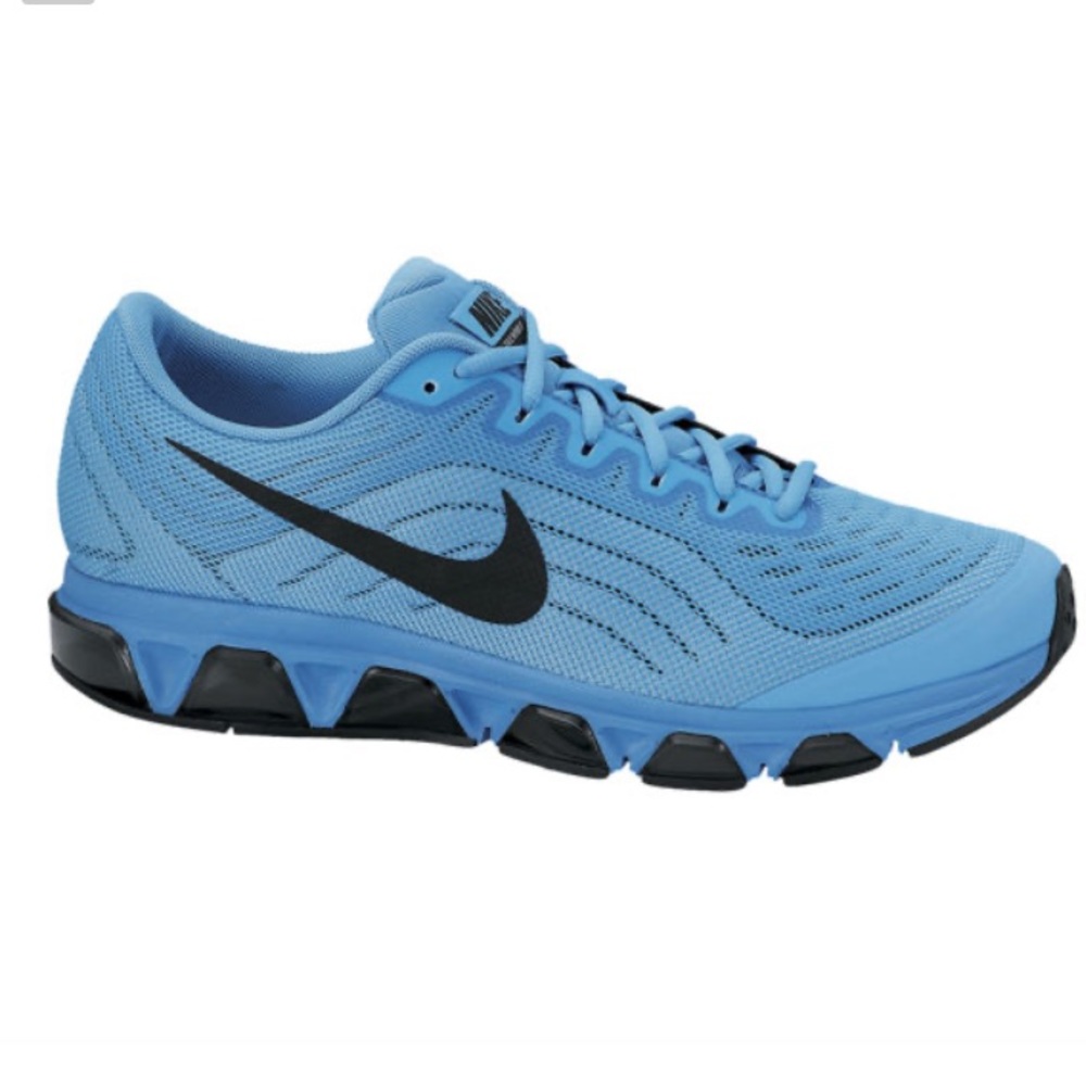 Nike AirMax tailwinds