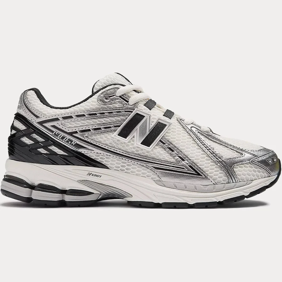 New Balance 1906r Silver Metallic / Black / Sea Salt Sneakers Silver / New Balance - US / US