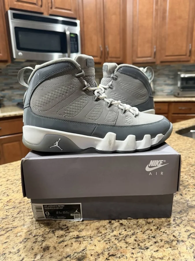 Jordan 9 Cool Grey Size 9 Hv4794-011