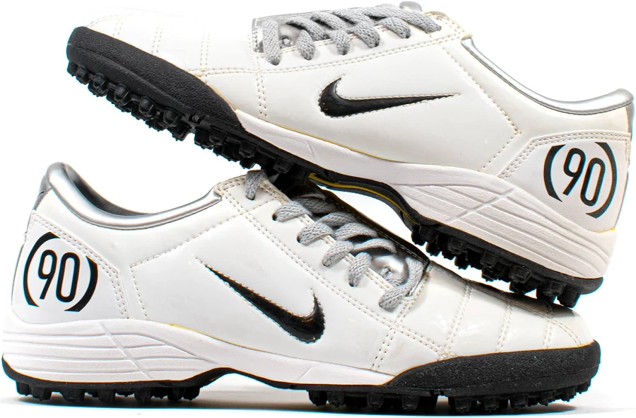 Nike Total 90 III White Silver Turf, 2US / 1.5UK / 33.5EU