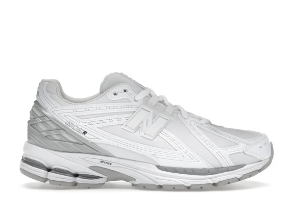 New Balance 1906RWhite Canvas