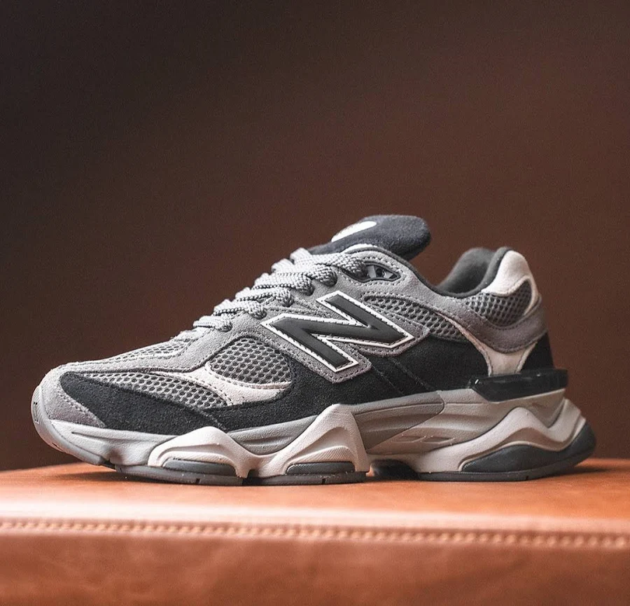Balance 9060 Black Castlerock U9060era Men's Size