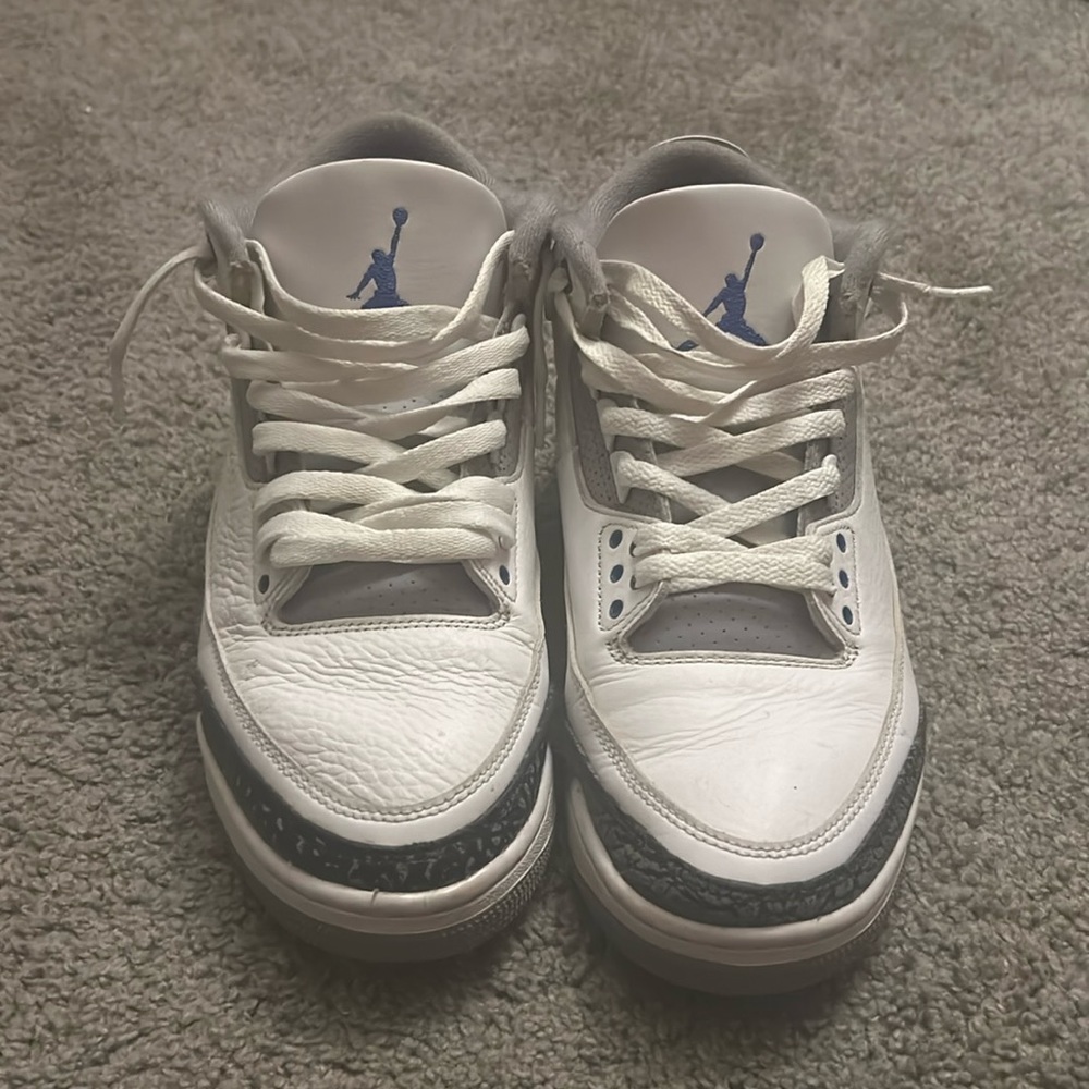 jordan 3 racer blue size 9 US men willing to negotiate price