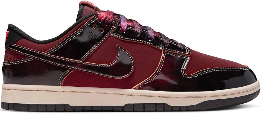 Nike Men's Dunk Low Retro SE Sneakers