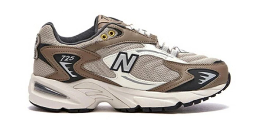 "NEWBALANCE New Balance Women's Running Sneakers Shoes (220~230mm) (ML725AK)" by W Concept