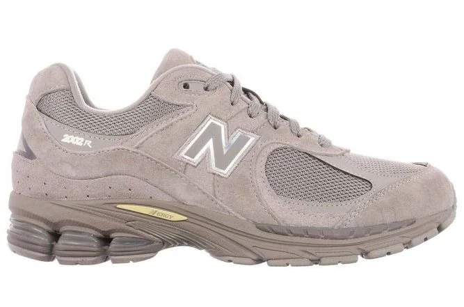 New Balance 2002R Lace-Up Sneakers - US6.5