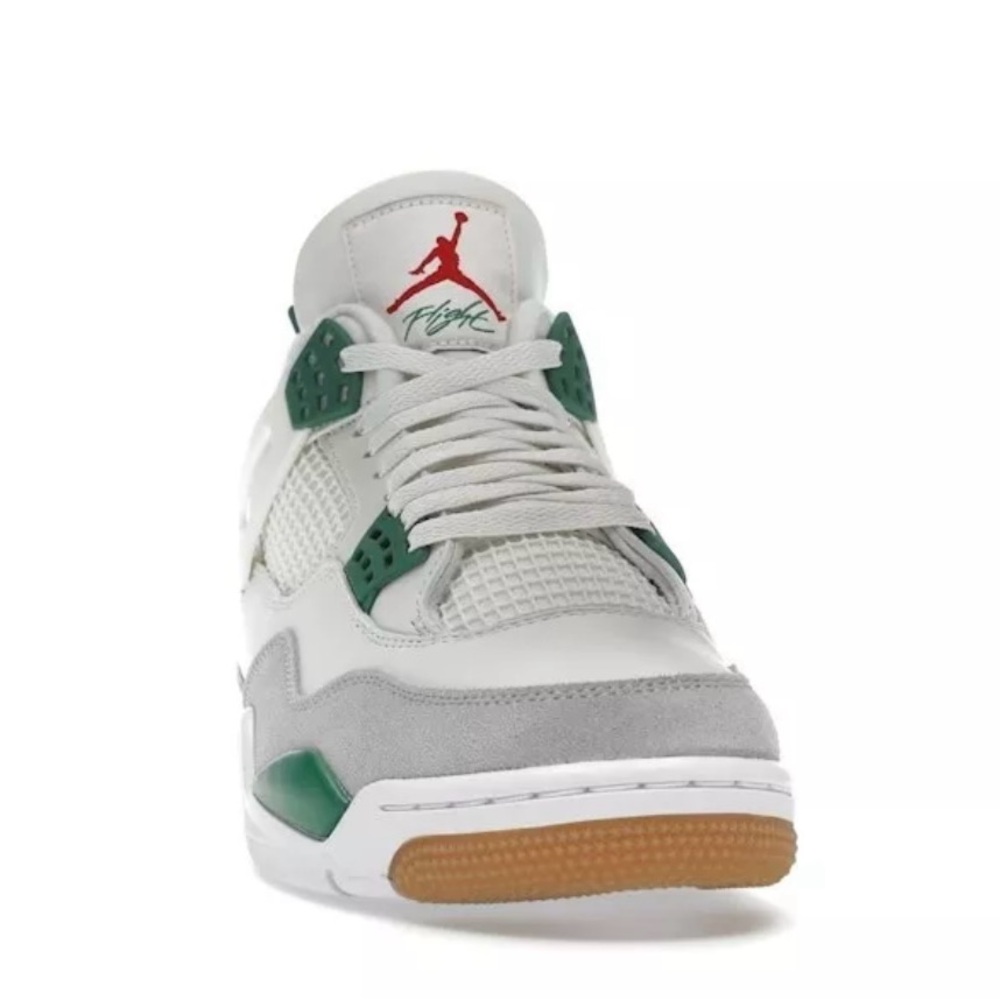 Air Jordan 4 retro SB Pine Green