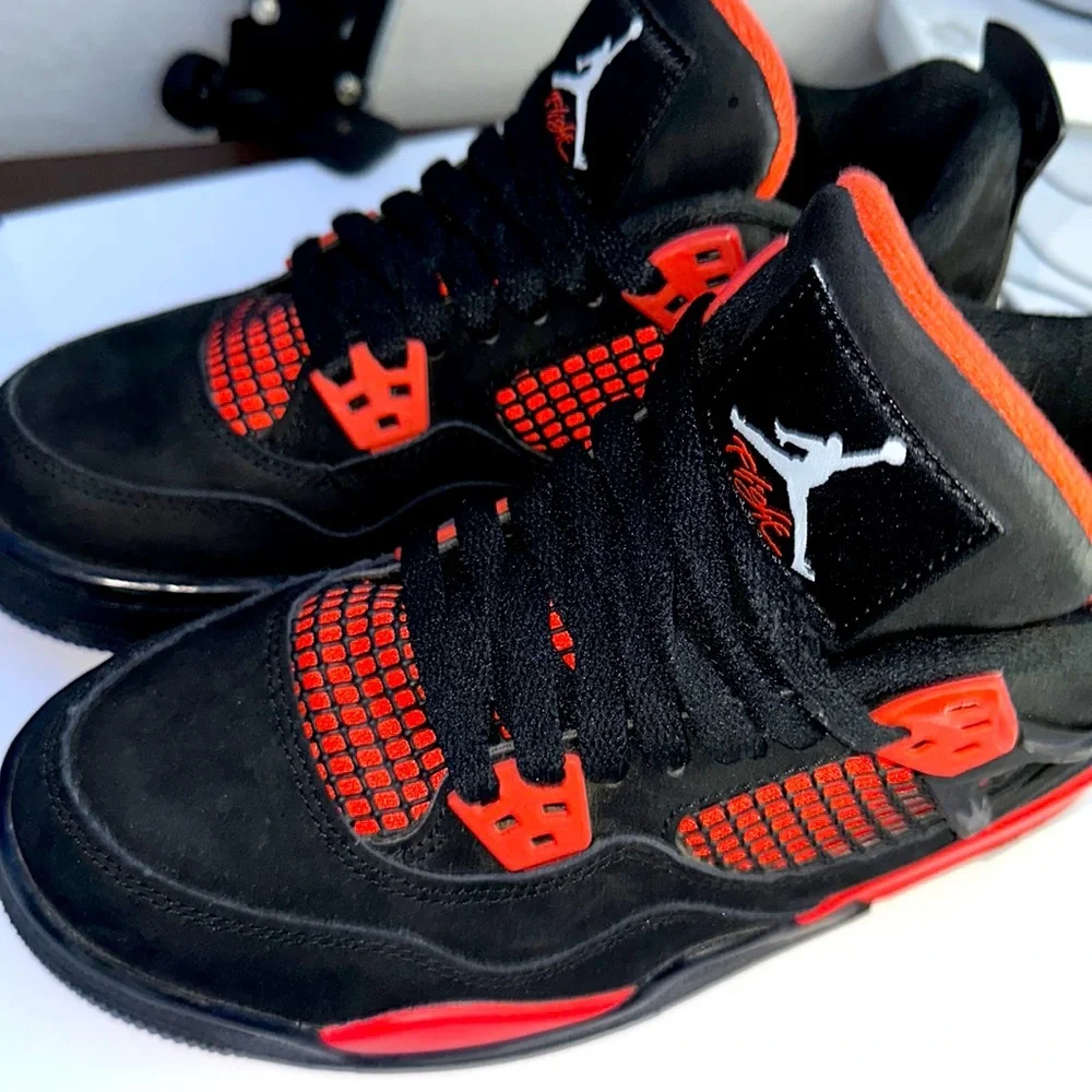 jordan 4 “Red thunders”