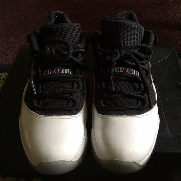 Tuxedo 11s