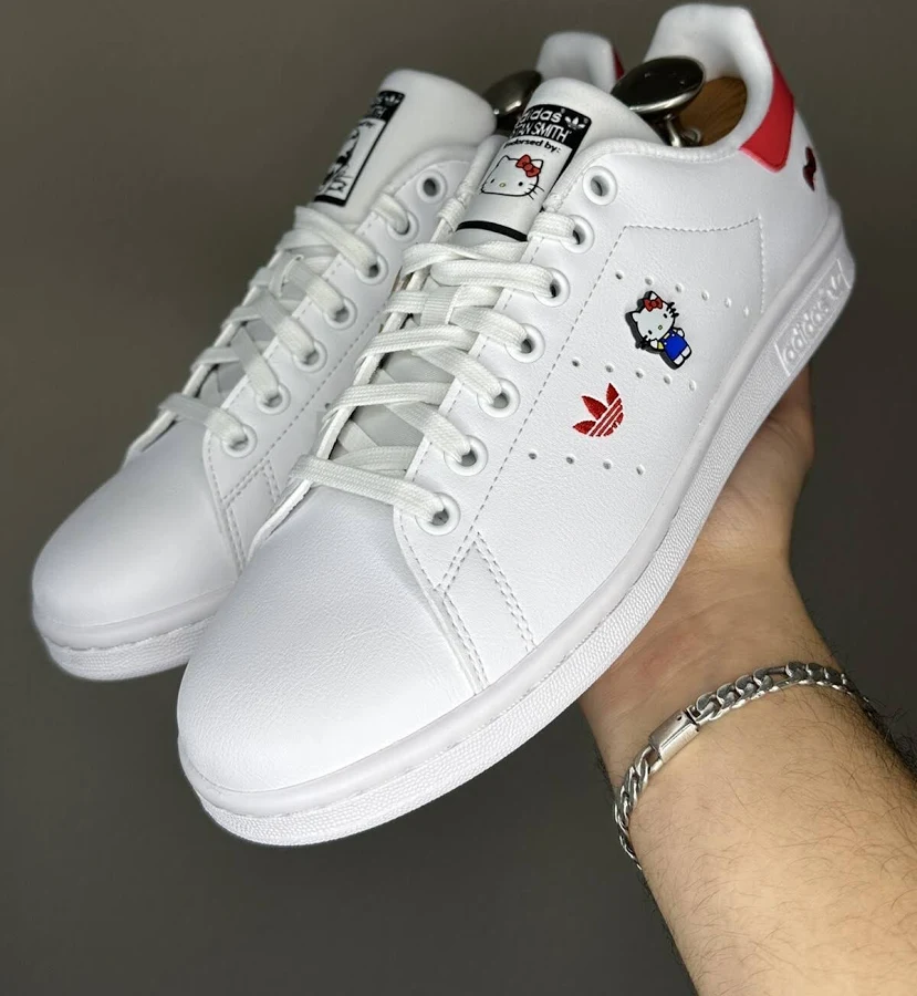 adidas Kids Originals Hello Kitty Stan Smith