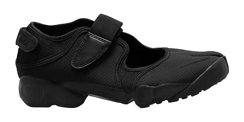 Women's Air Rift Sneakers In Black