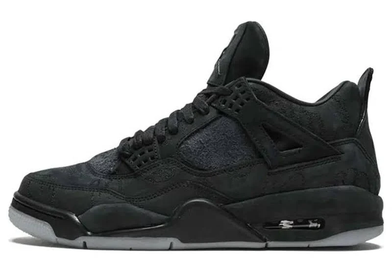 4 Retro X Kaws 'black'