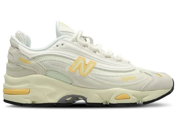 New Balance Women's 1000 Shoes
