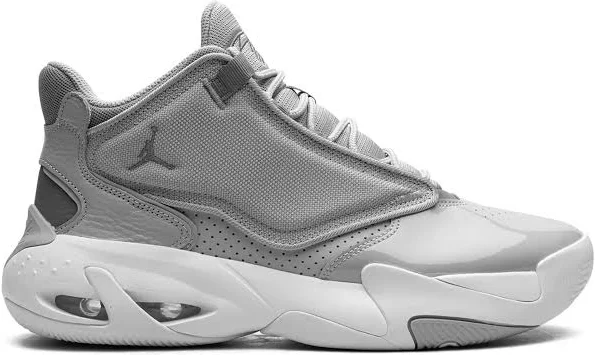 Jordan Women's Air Max Aura 4 Sneakers