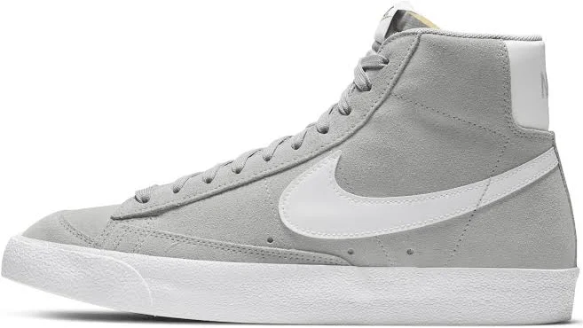 Nike Men's Blazer Mid 77 Suede