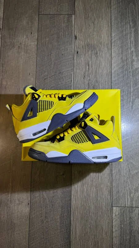 Air Jordan 4 Retro GS 'Lightning' 2021
